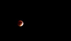 Time Lapse de la super Lune de sang du 28 septembre 2015