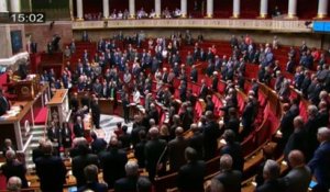 Minute de silence des députés en hommage aux victimes des intempéries dans les Alpes Maritimes