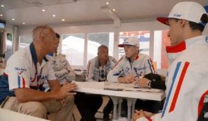 Sur la Route des Bleus : En immersion avec l'équipe de France de motocross