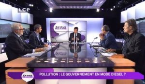 Ça Vous Regarde - Le débat : Pollution : le gouvernement en mode diesel ?