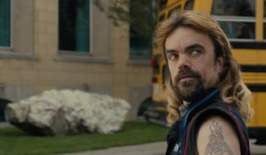 Pixels - Featurette Peter Dinklage contre Pac-Man (2) VO