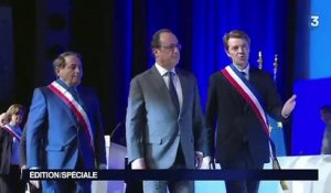 Attentats de Paris : François Hollande s'est adressé aux maires de France