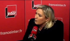 Marine Le Pen : "Il faudrait commencer par fermer les 100 et quelques mosquées salafistes"