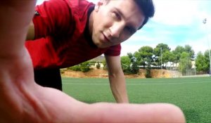 Football - Lionel Messi se la joue Rémi Gaillard