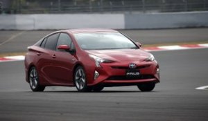 Toyota Prius IV : 1er contact en vidéo