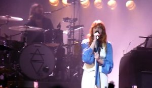 FLORENCE + THE MACHINE : All you need is love (Paris Zenith)