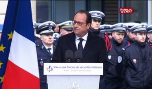 Charlie Hebdo : Hollande rend hommage aux trois policiers tués en janvier 2015