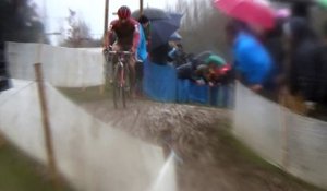 Championnat de France Elites de cyclo-cross 2016 : Le trio de tête en haut du parcours