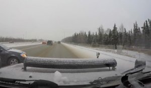 ZAP DU JOUR #340 : Cet automobiliste a oublié ses pneus neige !