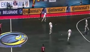 Futsal - Le but incroyable de Ricardinho