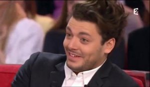 Kev Adams charrie Julian Perreta sur son français dans Vivement Dimanche