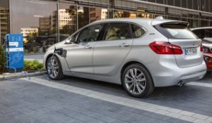 Découvrez la BMW Série 2 Active Tourer plug-in hybrid (diaporama vidéo)