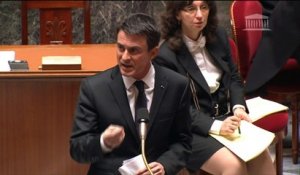 Déchéance: le gouvernement hostile à toute autre formule que la sienne, dit Valls