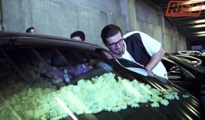 Mirza Teletovic remplit la voiture de Devin Booker de popcorn