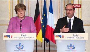 Hollande et Merkel croient toujours en l’Europe pour résoudre la crise des réfugiés