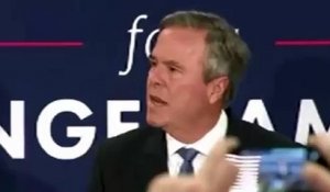 Au bord des larmes, Jeb Bush a annoncé qu'il se retirait de la course à la Maison-Blanche