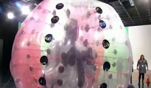 Shaquille O'Neal défonce tous ses adversaires au KnockerBall