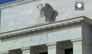 La Fed reporte sa hausse de taux et abaisse ses prévisions de croissance