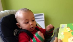 Quand Ce Bebe Sourd Entend Sa Mere Dire Je T Aime Pour La Premiere Fois Sur Orange Videos