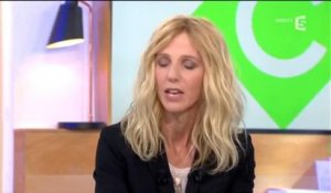 Sandrine Kiberlain remontée contre Guillaume Gallienne dans "C à Vous"