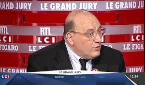 Un échange pour le moins tendu entre Julien Dray et les journalistes du Grand Jury