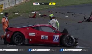 Le crash impressionnant d’une Ferrari 458 GT3 à Nogaro