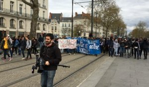 Les jeunes manifestent à Nantes