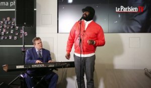 Gregory Porter chante en live  « Holding on »