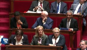49.3: Valls "exprime une fronde contre la division"