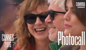 Pedro Almodóvar (Julieta) - Photocall Officiel - Cannes 2016 CANAL+