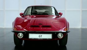 Rencontre entre l'Opel GT Concept et son inspiratrice