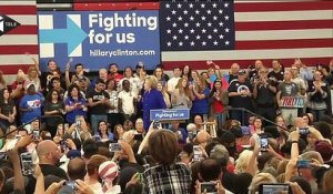 Clinton déclarée gagnante des primaires par les médias, Sanders conteste - Le 07/06/2016 à 06h00