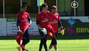 PSG : au coeur de l'entraînement de Trapp et Areola