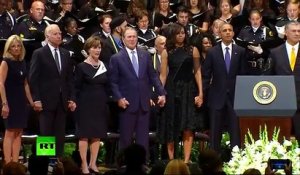George Bush danse lors d'un hommage aux policiers tués à Dallas