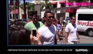 Cristiano Ronaldo repousse un fan qui le prend en photo (Vidéo)