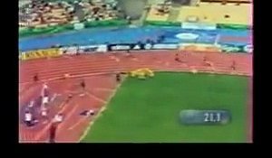 Michael Johnson au 400m de Séville 1999 : Record du monde du (43"18)