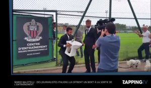 Mario Balotelli : Des journalistes italiens lui offrent un bidet à la sortie de l’entraînement