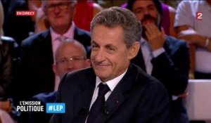 "L'Emission politique" : Charline Vanhoenacker en fait voir de toutes les couleurs à Nicolas Sarkozy