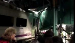 Grave accident de train de banlieue près de New York