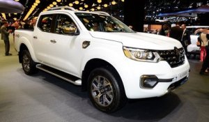 2017 Renault Alaskan [MONDIAL DE L'AUTOMOBILE] : le losange se met au pick-up