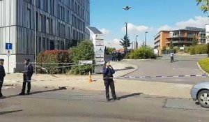 Deux policiers poignardés à Schaerbeek (vidéo)