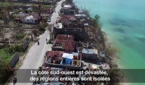 Ouragan Matthew: vue aérienne des dégâts à Port-Salut, en Haïti