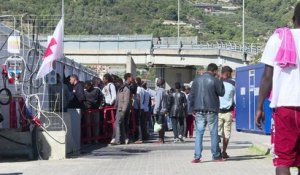 Migrants : les associations mobilisées à la frontière italienne