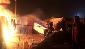 Incendies et explosions de bonbonnes de gaz dans la "Jungle" de Calais