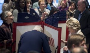 Hillary Clinton a voté à Chappaqua