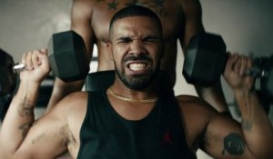 Drake chante "Bad Blood" pendant sa séance de muscu