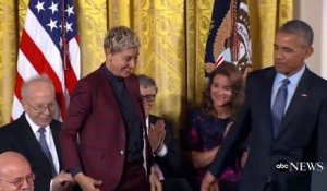 Avec d'autres stars, Ellen DeGeneres organise un Mannequin Challenge à la Maison Blanche