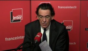 Luc Ferry : "Le rôle des politiques, c'est de faire que nos vies ne soient pas plombées dès le départ" - L'invité de 7h50 d'Ali Baddou