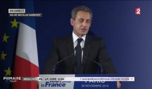 Nicolas Sarkozy très ému, remercie sa famille dans son discours de défaite à la primaire (Vidéo)