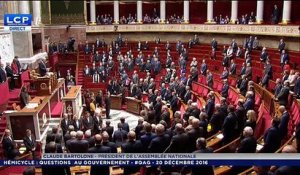 Attentat de Berlin: Les députés observent une minute de silence à l'Assemblée nationale - Regardez